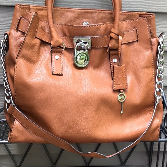 Michael Kors Tote Bag - Picture 1 of 13